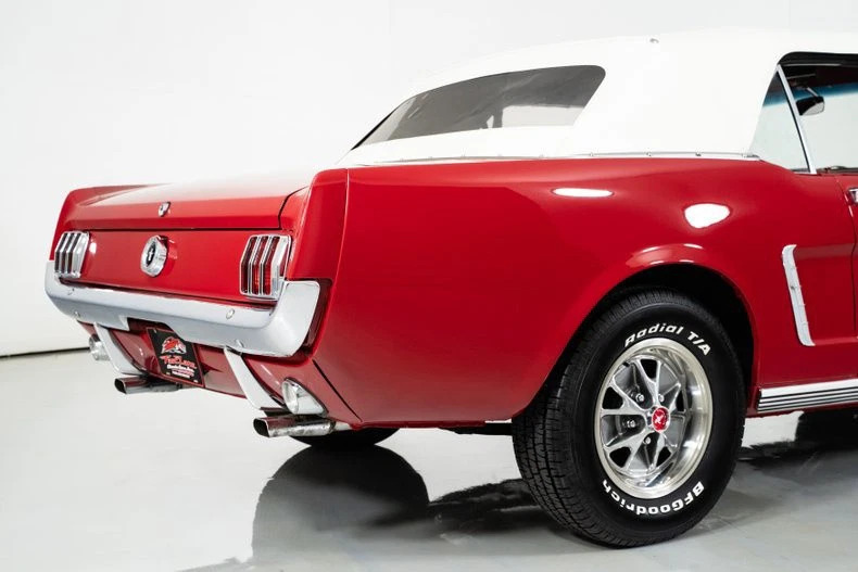 1965 Ford Mustang