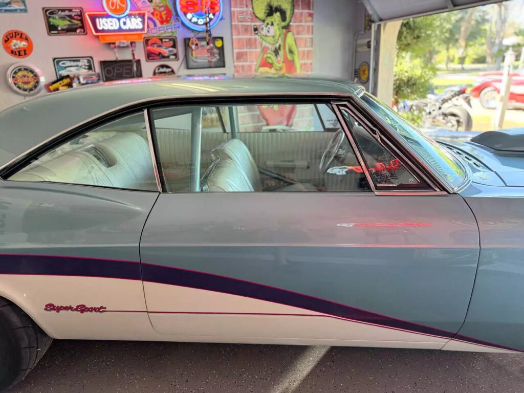 1966 Chevrolet Impala SS