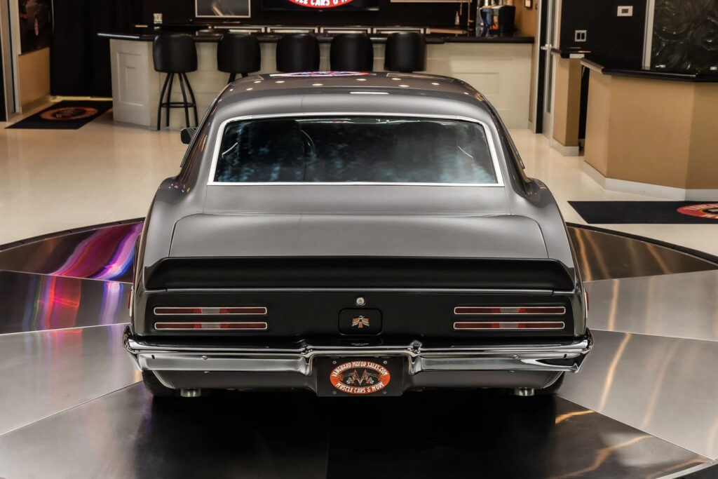 1968 Pontiac Firebird Restomod