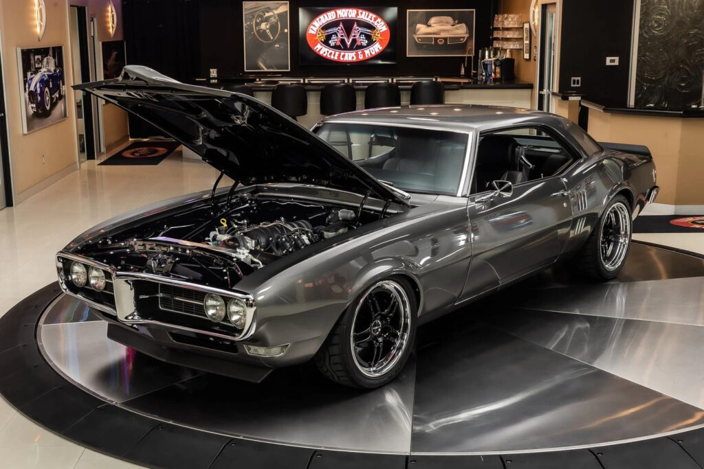 1968 Pontiac Firebird Restomod