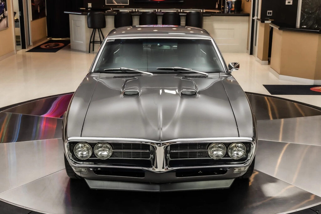 1968 Pontiac Firebird Restomod