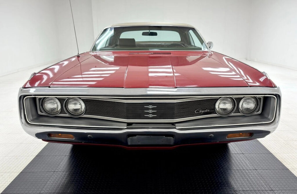 1969 Chrysler Newport 2 Door Hardtop