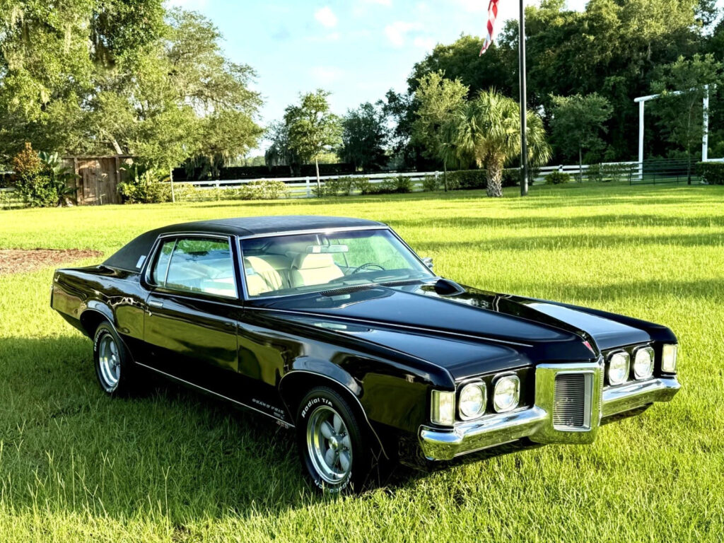 1969 Pontiac Grand Prix
