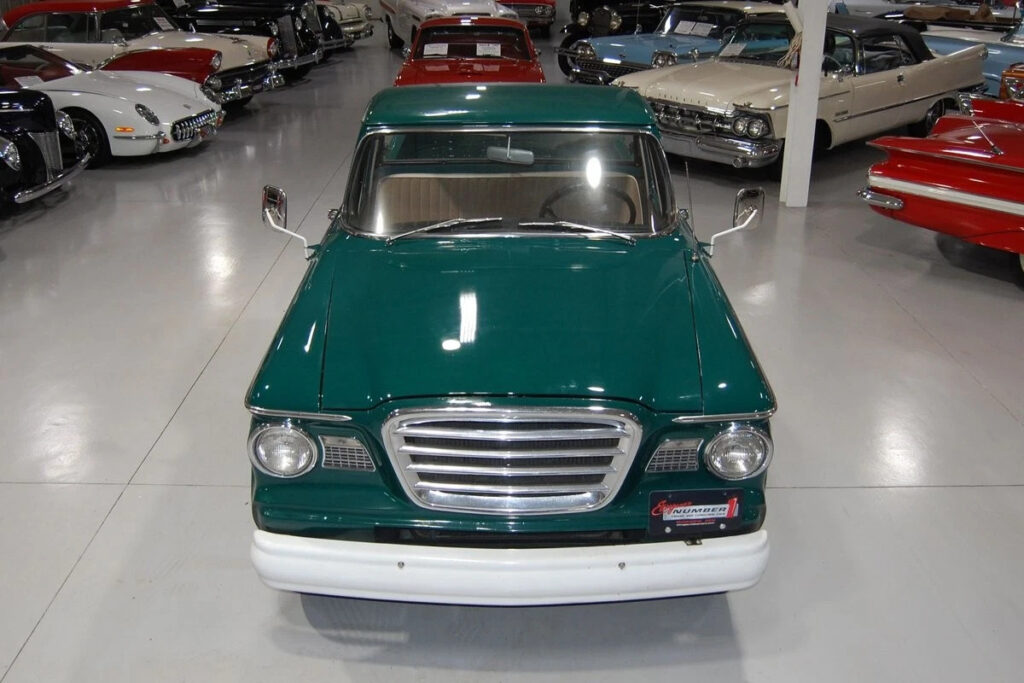 1960 Studebaker 5e7-112 1/2 Ton Pickup