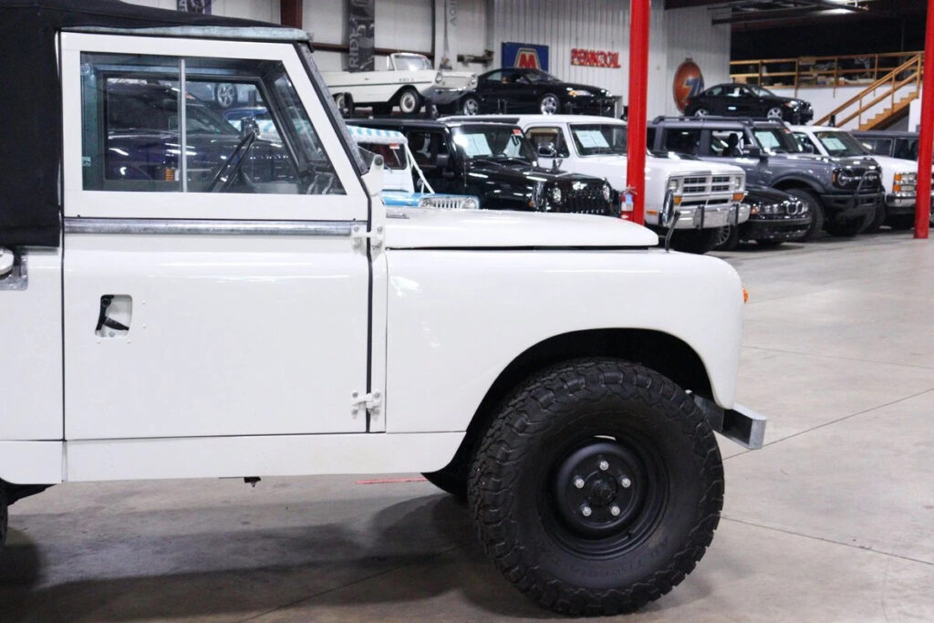 1966 Land Rover Series II
