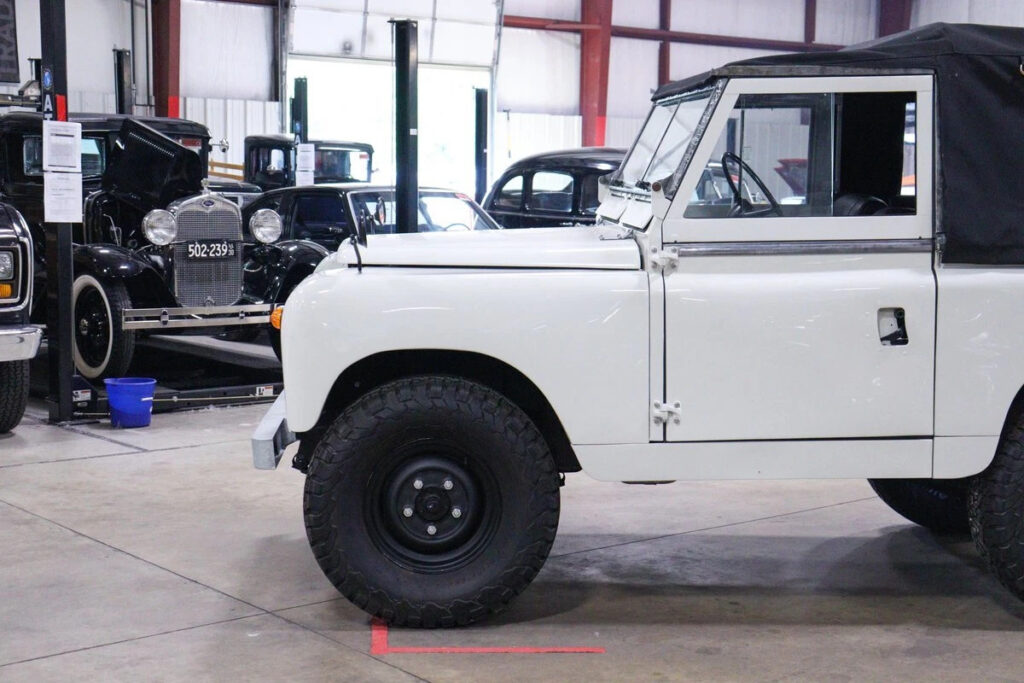 1966 Land Rover Series II