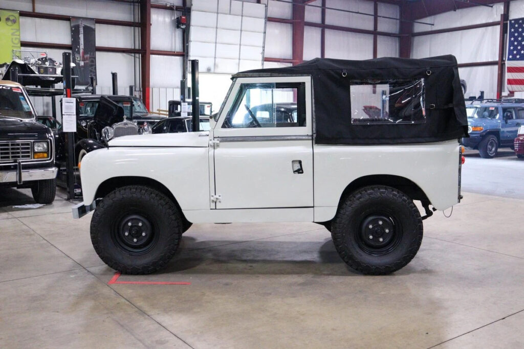 1966 Land Rover Series II