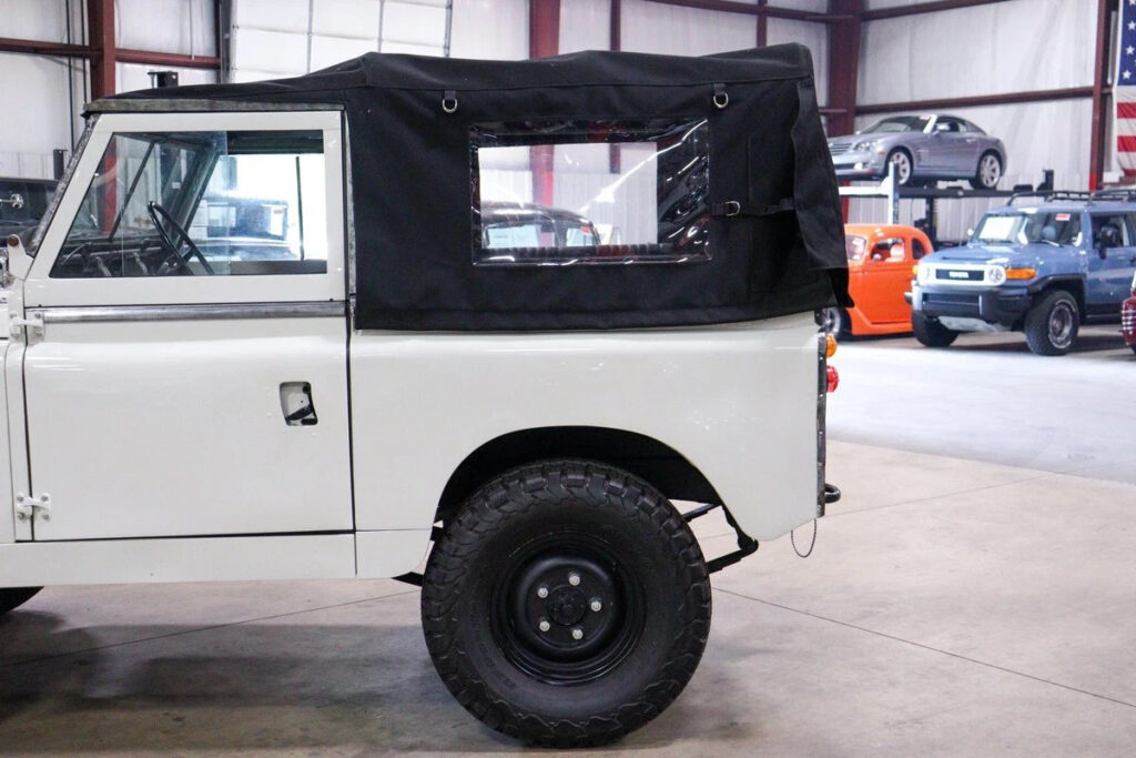 1966 Land Rover Series II