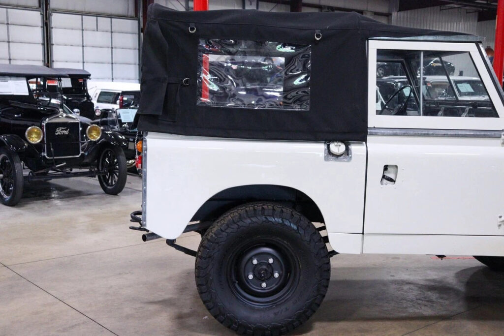 1966 Land Rover Series II