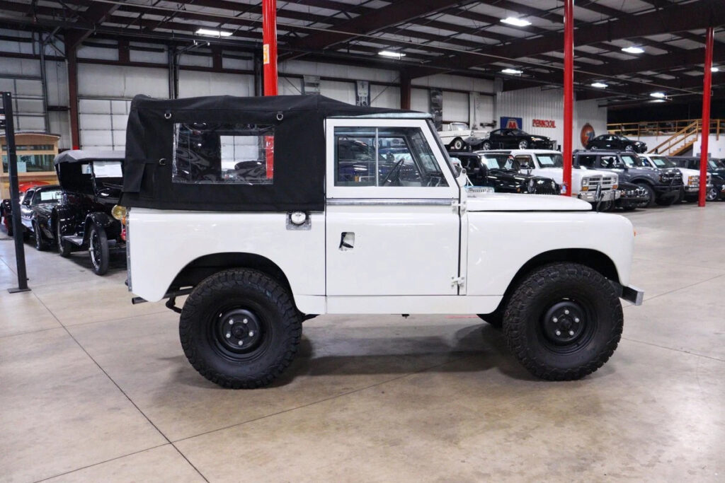 1966 Land Rover Series II
