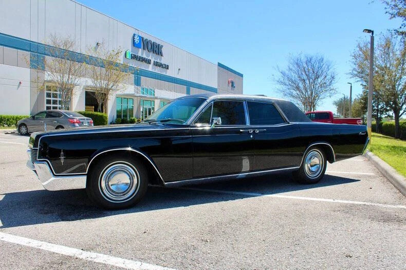 1966 Lincoln Continental
