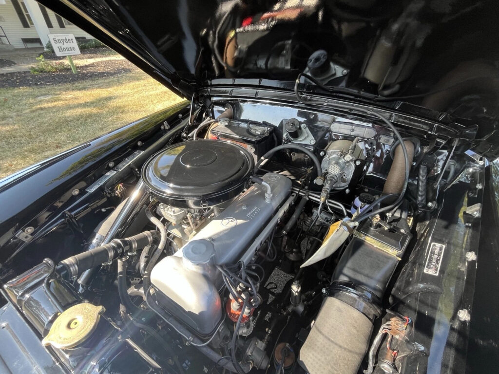 1960 Mercedes-Benz 220 S 220S