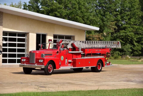 1960 Pirsch Aerial Ladder Fire Truck for sale