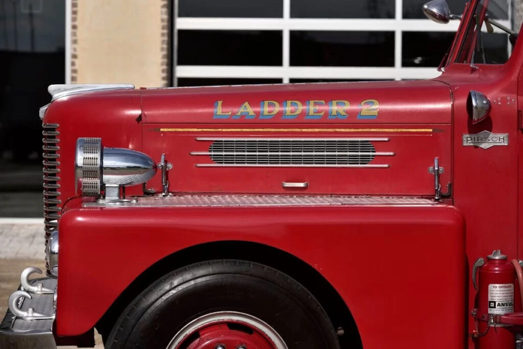 1960 Pirsch Aerial Ladder Fire Truck
