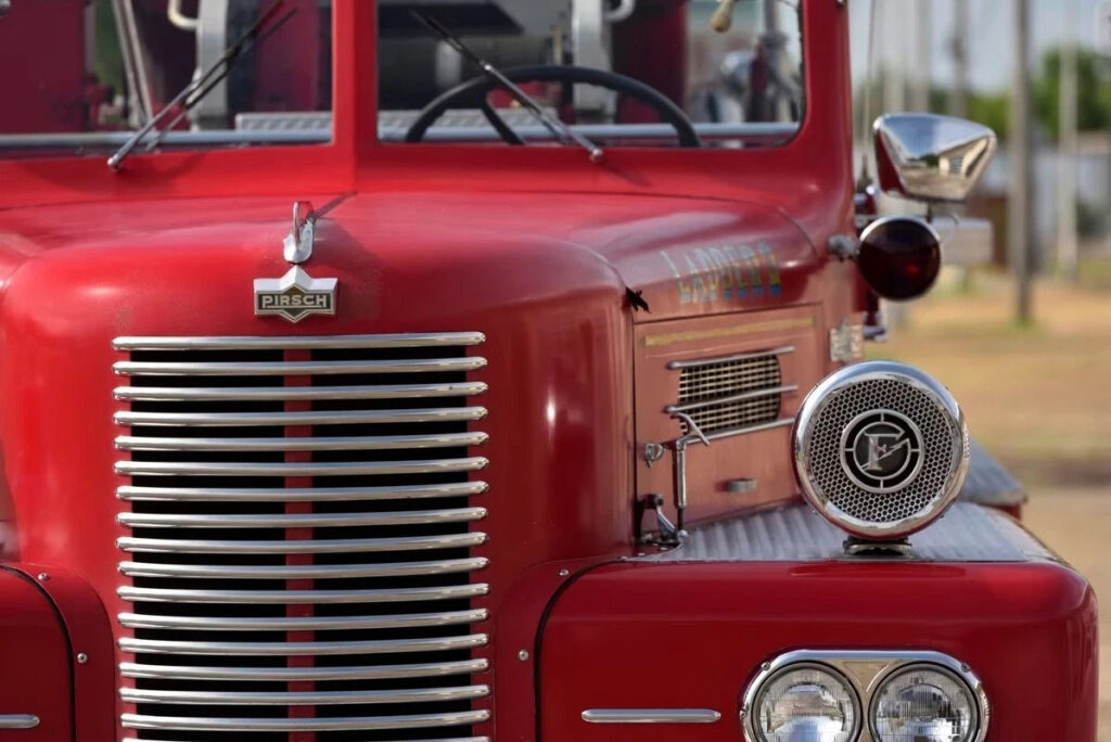 1960 Pirsch Aerial Ladder Fire Truck
