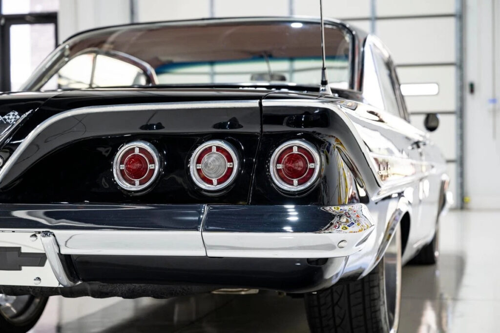 1961 Chevrolet Impala Bubble Top