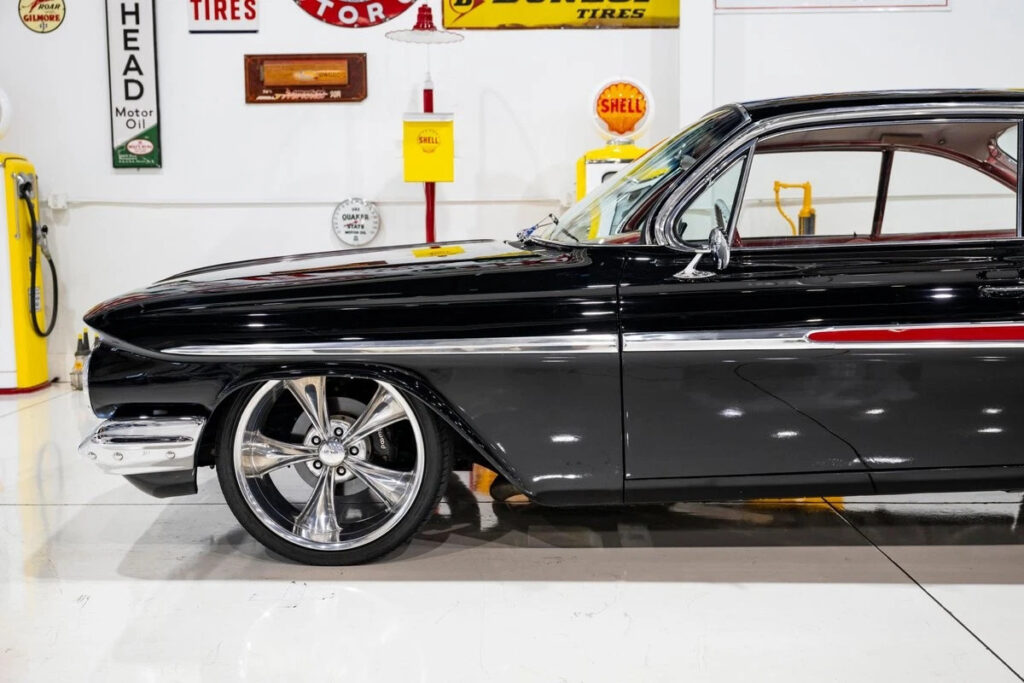 1961 Chevrolet Impala Bubble Top