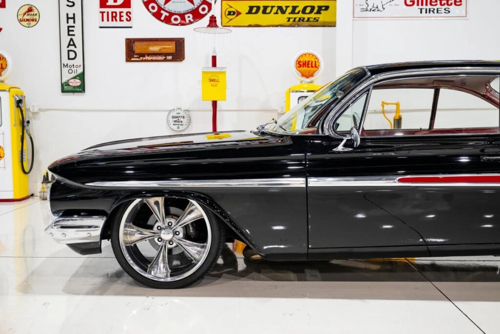 1961 Chevrolet Impala Bubble Top