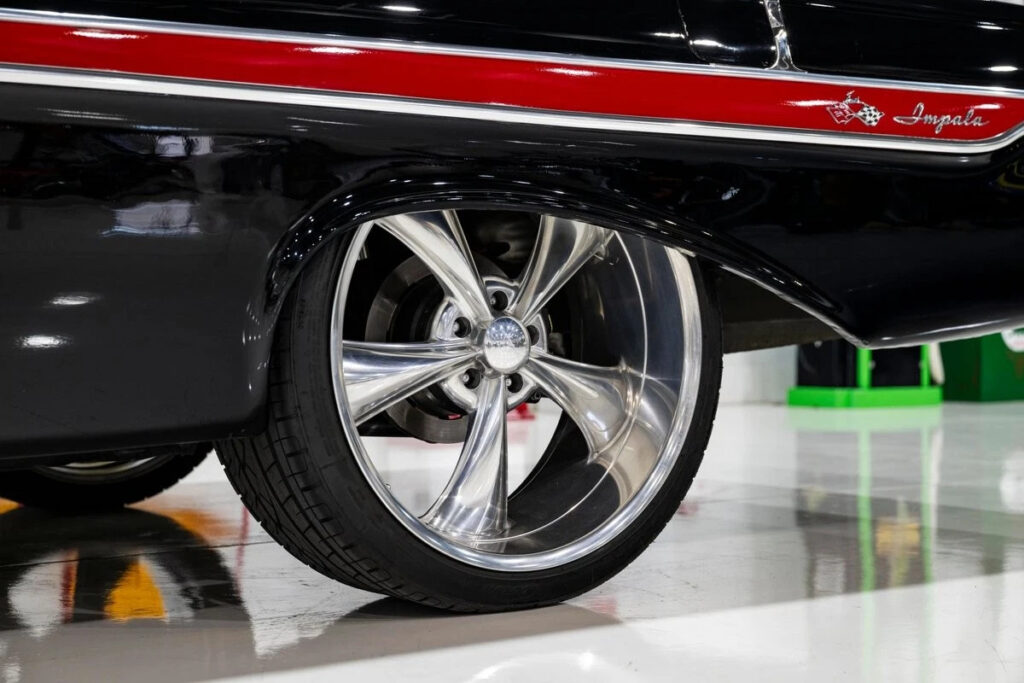 1961 Chevrolet Impala Bubble Top