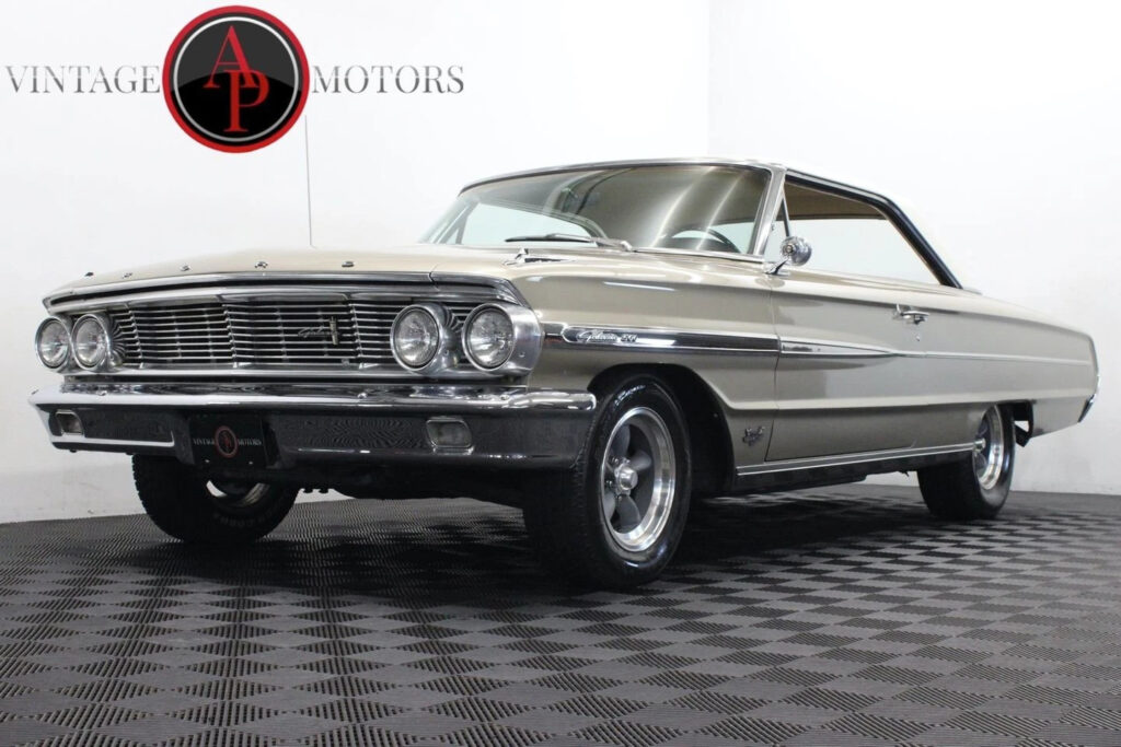 1964 Ford Galaxie 390 V8 4 Speed 427 Tribute