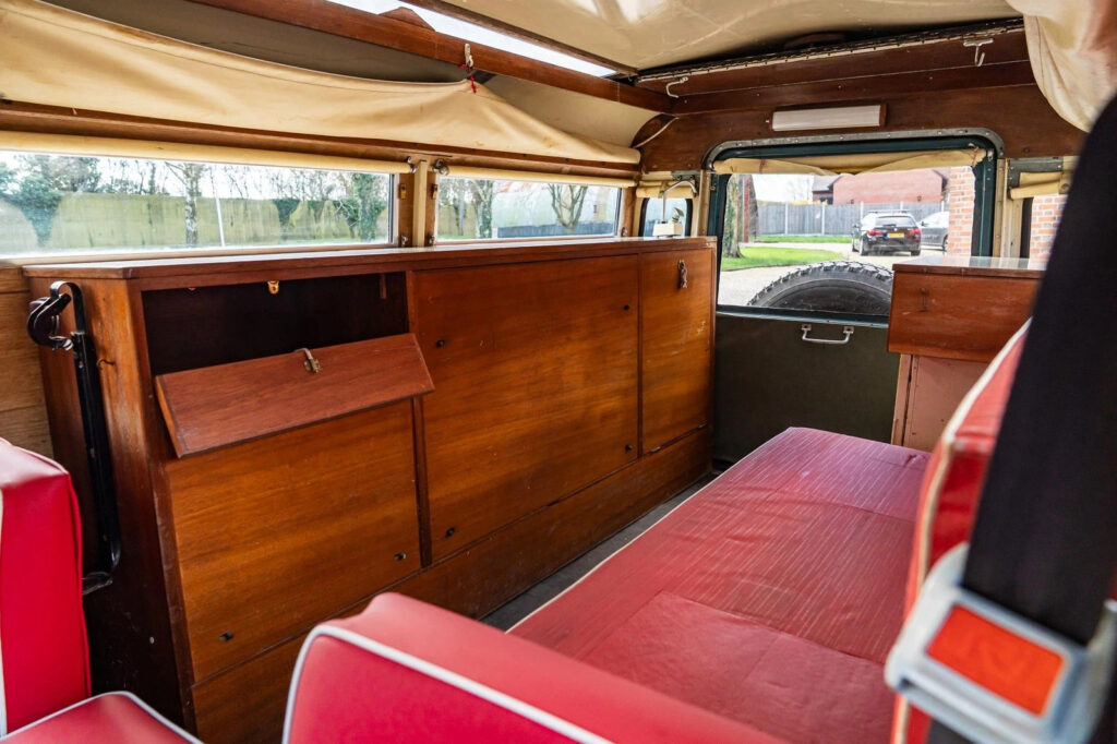 1964 Land Rover Series 2 Searle Camper Carawagon ” Olympia Motorshow Car”