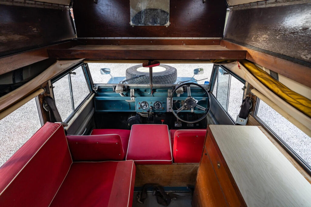 1964 Land Rover Series 2 Searle Camper Carawagon ” Olympia Motorshow Car”