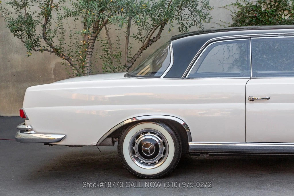 1964 Mercedes-Benz 220seb Coupe