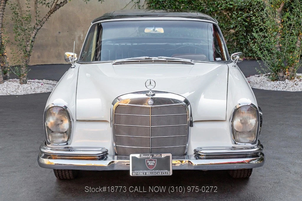 1964 Mercedes-Benz 220seb Coupe