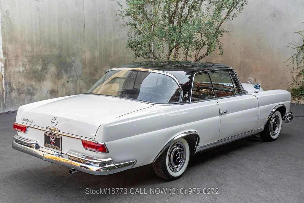 1964 Mercedes-Benz 220seb Coupe
