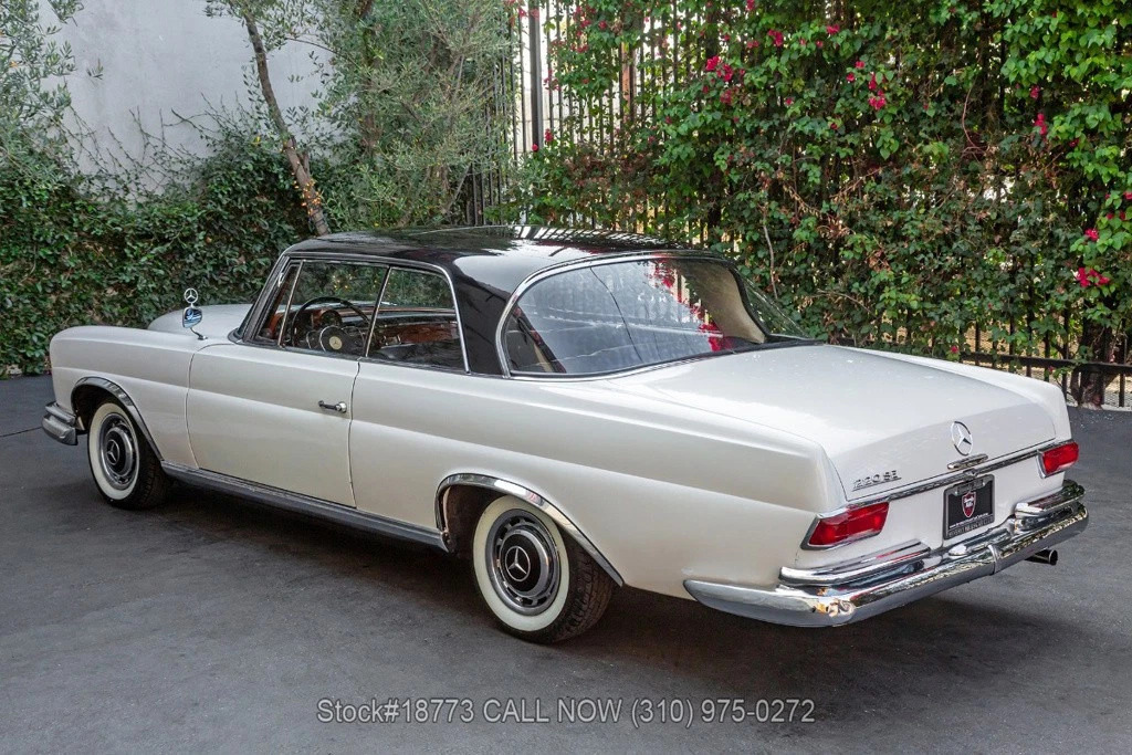 1964 Mercedes-Benz 220seb Coupe
