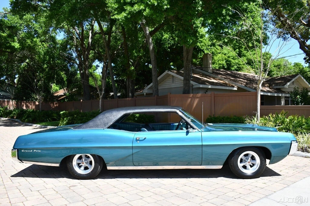 1967 Pontiac Grand Prix Auto Bucket Console Drives Amazing!!