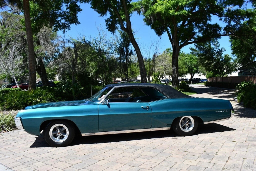 1967 Pontiac Grand Prix Auto Bucket Console Drives Amazing!!