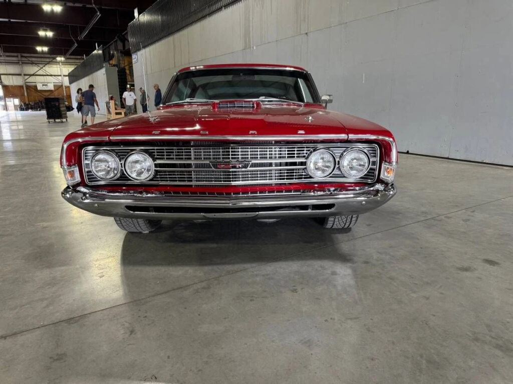 1968 Ford Torino GT Freshly Built 302 V8, Transgo Shift Kit, Candy Apple Red