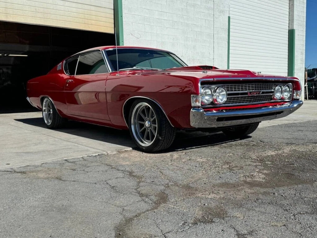 1968 Ford Torino GT Freshly Built 302 V8, Transgo Shift Kit, Candy Apple Red