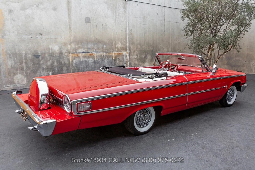 1963 Ford Galaxie Convertible