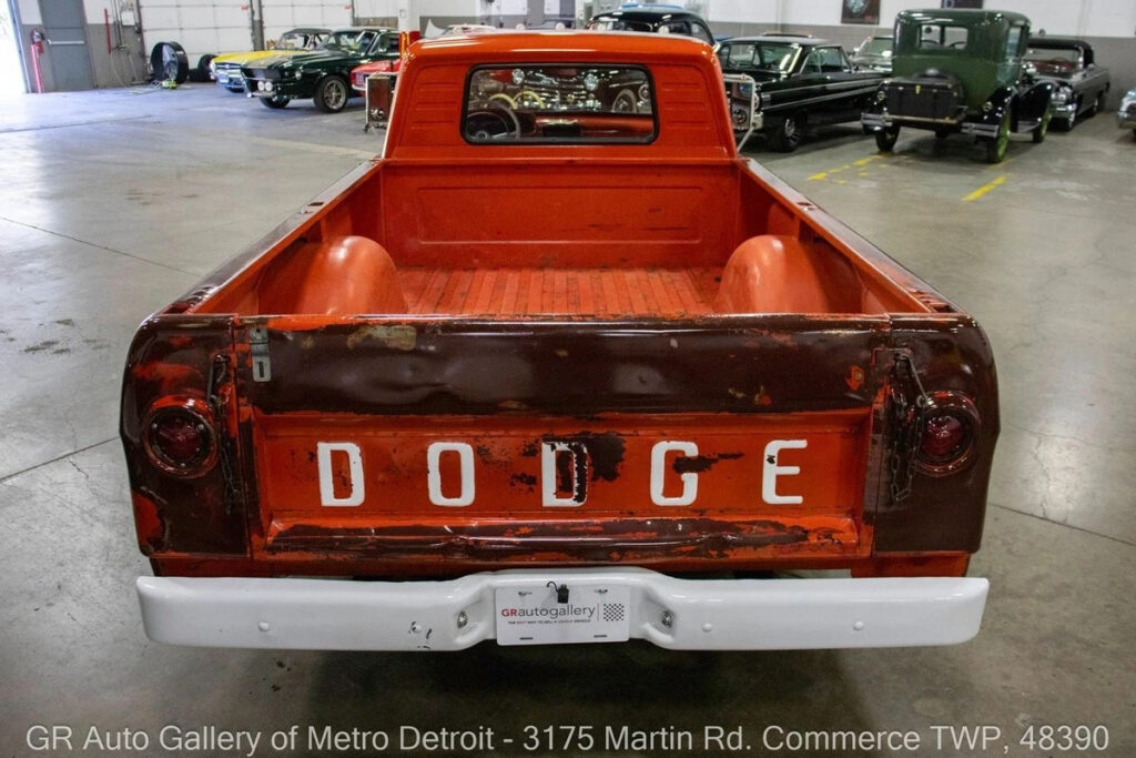 1964 Dodge D100