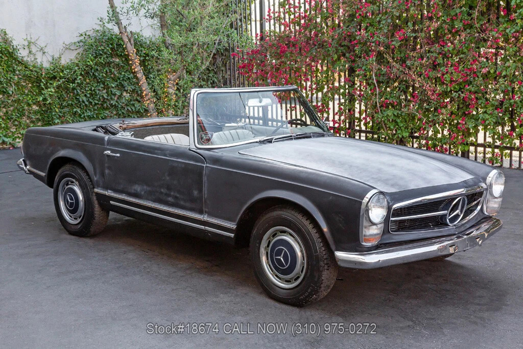 1966 Mercedes-Benz 230sl Pagoda