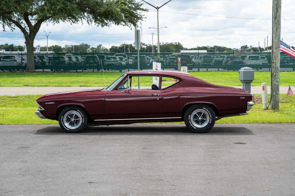 1969 Chevrolet Chevelle 300 Deluxe, 454 Big Block, 5 Speed Manual, Blo