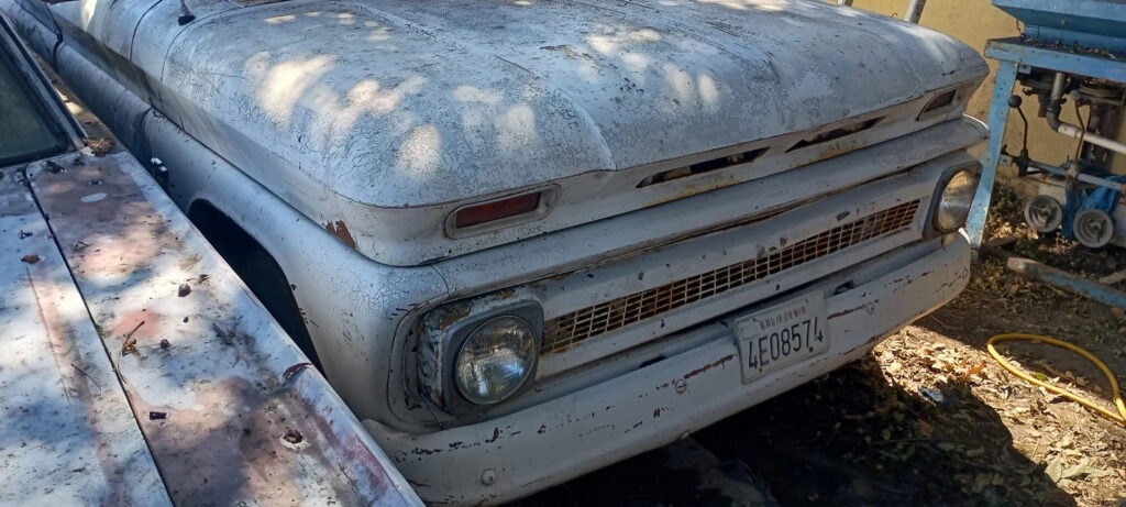 1964 Chevrolet Pickups