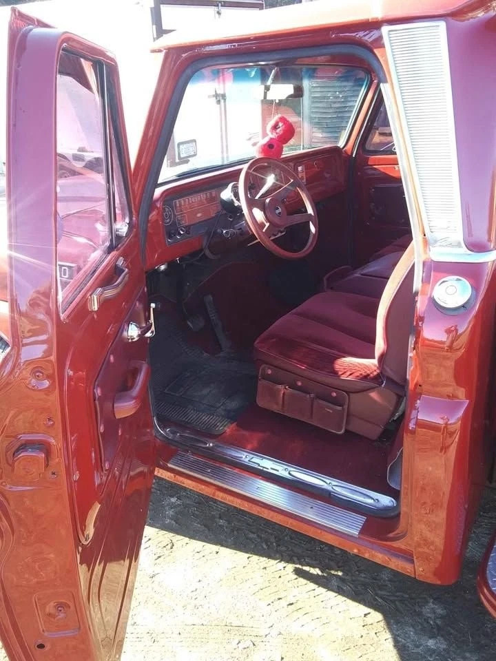 1965 Chevrolet C/K Pickup 1500 300 Miles, 400 Small Block V8, Red Exterior