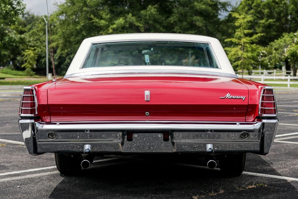 1966 Mercury Montclair 4-Door Hardtop