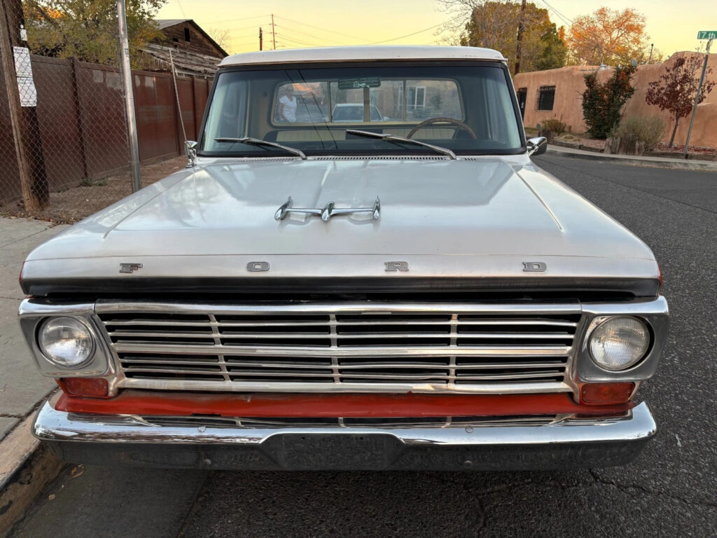 1969 Ford F-100
