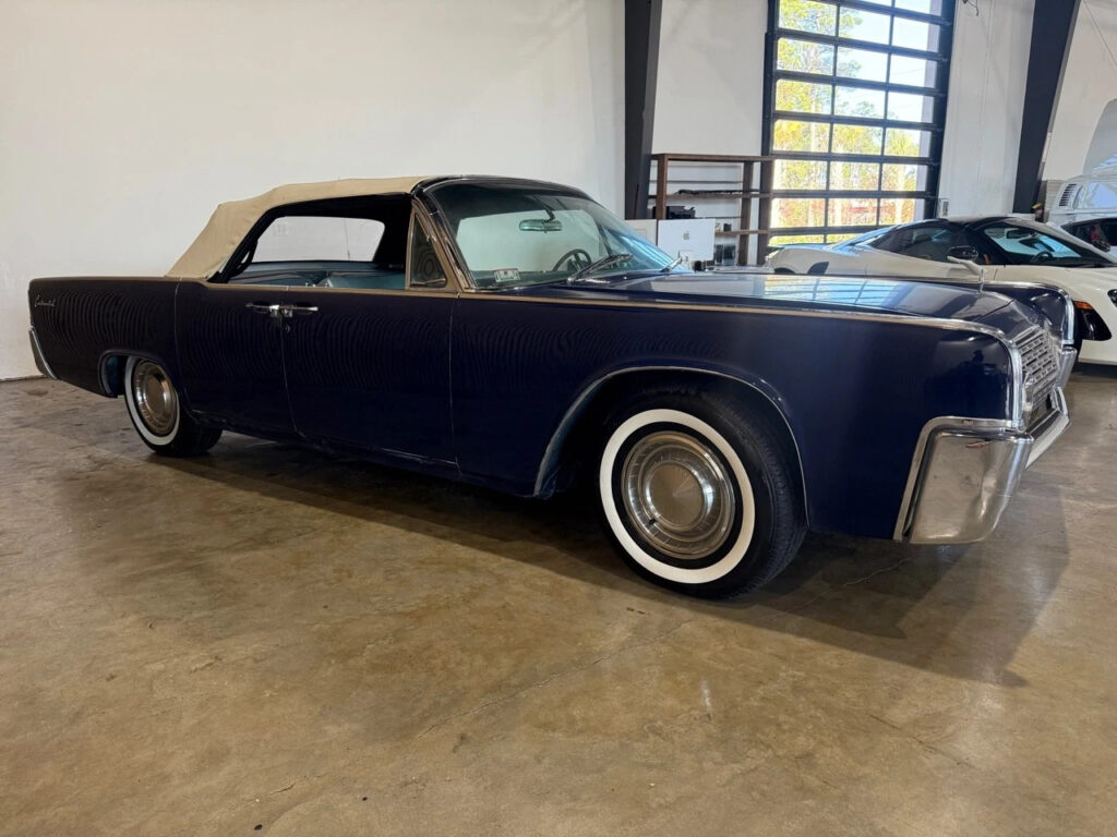 1962 Lincoln Continental Convertible