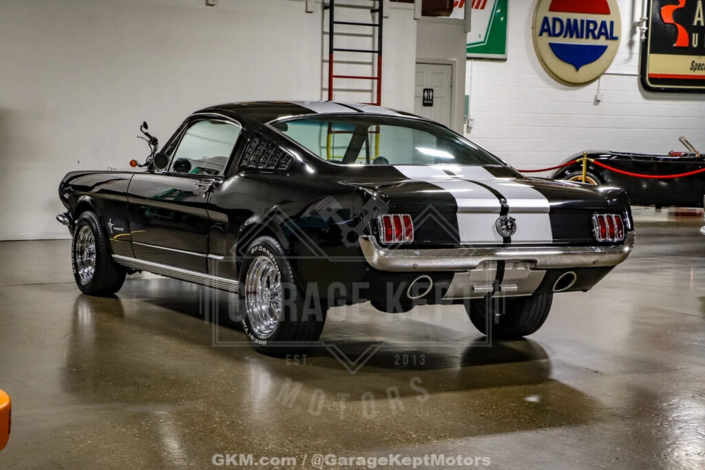 1965 Ford Mustang Fastback