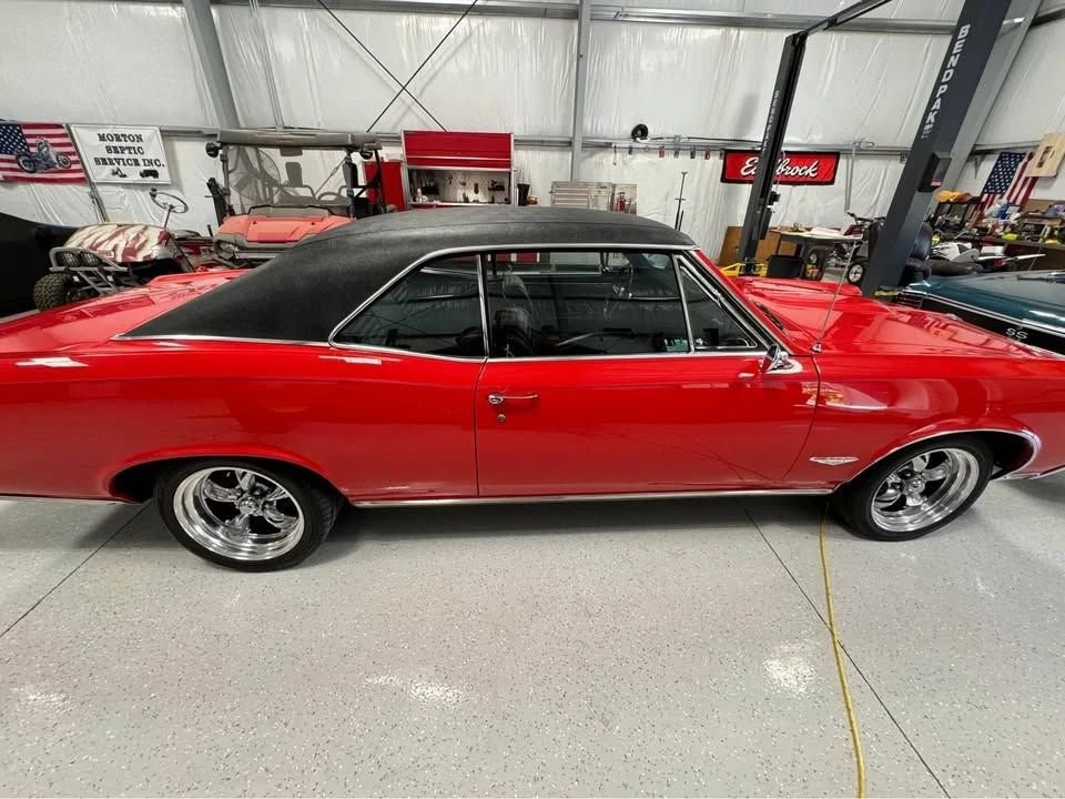 1966 Pontiac GTo Tri-Power EFI, 200R OD Auto, Wilwood Brakes, Restored
