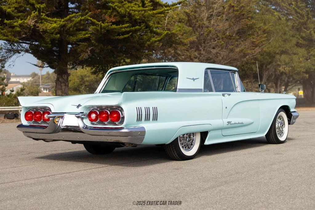 1960 Ford Thunderbird Hardtop Coupe
