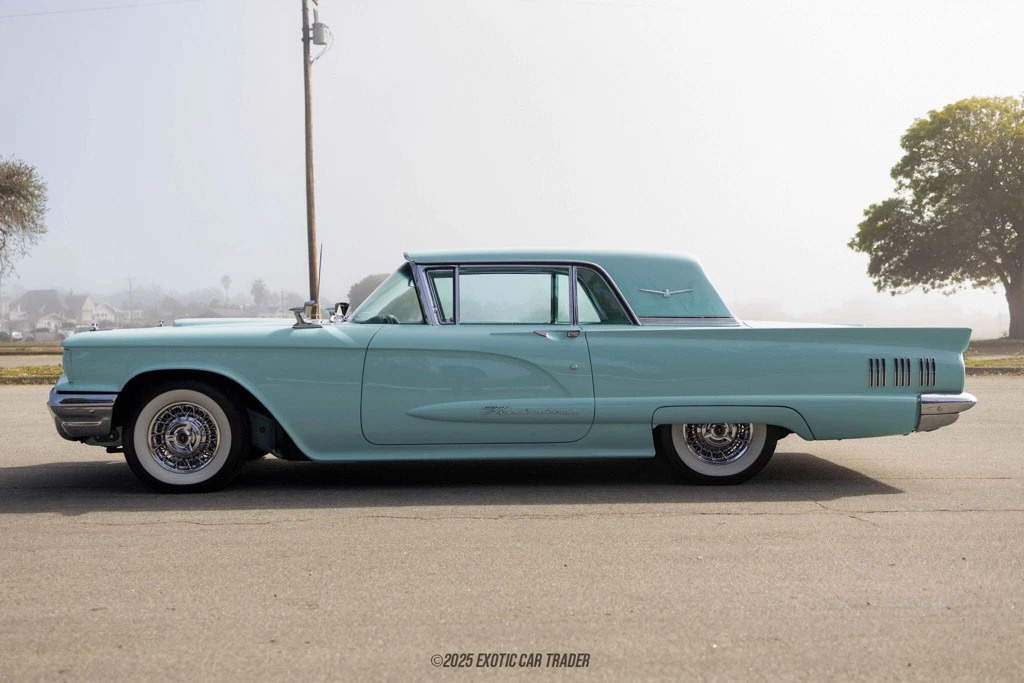 1960 Ford Thunderbird Hardtop Coupe