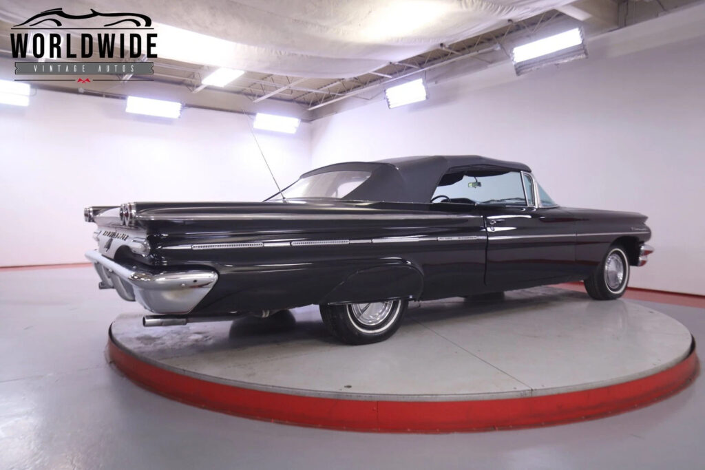 1960 Pontiac Bonneville Convertible