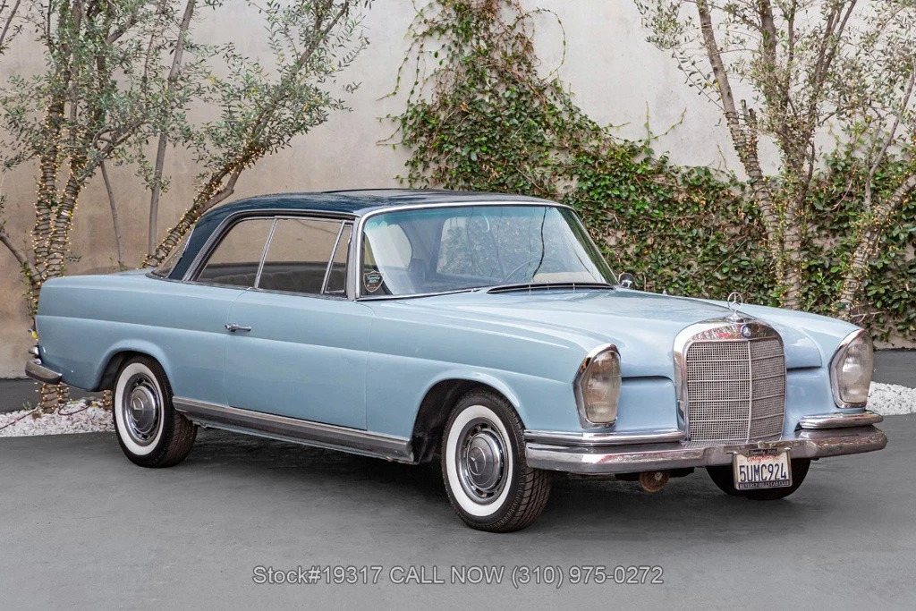1961 Mercedes-Benz 220seb Sunroof Coupe 4-Speed