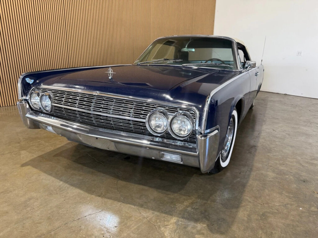 1962 Lincoln Continental Convertible
